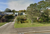 Coastal 4 beds 2 baths house on 1012m2 section, close to Orewa beach, cafés, shops and schools, 1.5 km to Orewa Beach School, 2.8 km to Orewa College, 22 Otanerua Road, Hatfields Beach, Auckland