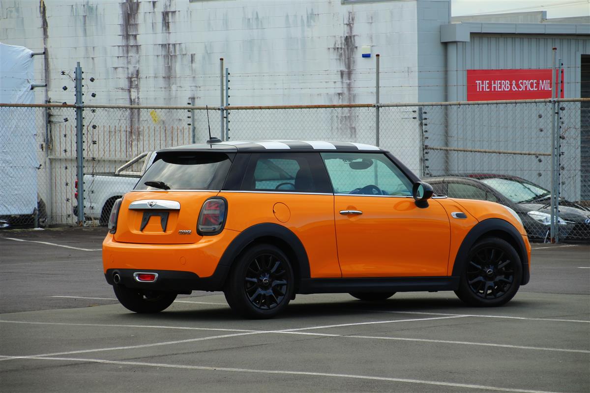 2018 MINI Cooper Facelift Hatchback Automatic, 4 seats, Petrol, 1,500 cc, 50,000 km