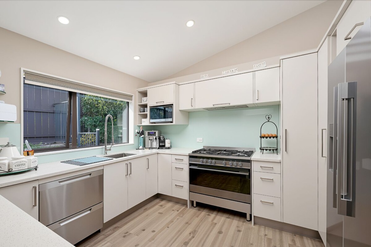 Home and in come, 277m2 5 beds + a large study room 3 baths house with double garage and carport on 600m2 section, including a 2-beds granny, Zoned for popular Western Heights School and just moments away from Opanuku Stream Cycle and Walkway, local parks, Palomino shops and Sturges Road train station, 77 San Marino Drive West, Henderson,, Auckland