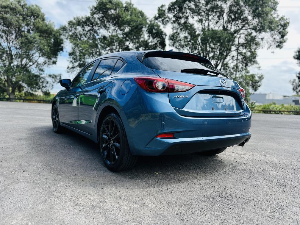 2018 Mazda Axela 15S SPORTS !! TOP SPEC !! FULLY LOADED !! Hatchback Manual, Blue, 5 seats, Petrol, New Import, 1,500 cc, 88,428 km