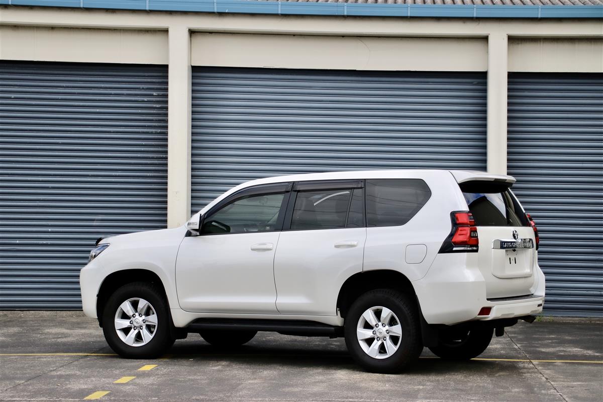 2019 Toyota Land Cruiser Prado 7 Seats Diesel 4WD Leather Seats RV/SUV Automatic, 2,800 cc, 120,000 km