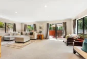 Macleans College zone, 4 beds 2.5 baths house with double garage on 325m2 section, Zoned for Macleans College, Bucklands Beach Intermediate, and Bucklands Beach Primary School, 153 Bucklands Beach Road, Bucklands Beach, Auckland