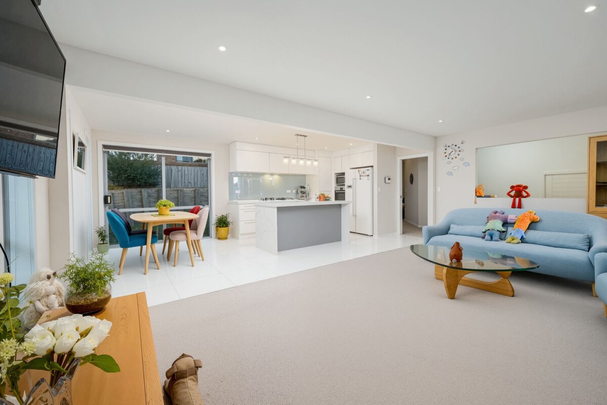166m2 Brick and tile 3 beds + large office room 2 baths house with double garage on 475m2 section, close to amenities at Lincoln Road, Westgate and NorthWest shopping centres and motorway access, 79 Tiriwa Drive, Massey, Auckland