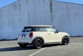 2018 MINI Cooper Facelift Hatchback Automatic, 4 seats, Beige, Petrol, 1,500 cc, 39,600 km