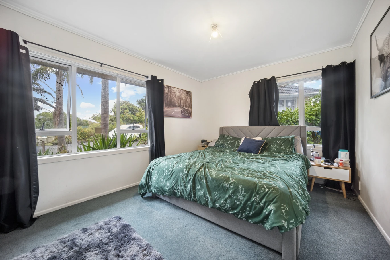 THAB zone, 3 beds 1 bath house with sleepout on 905m2 section, double garage plus a converted rumpus/playroom, Moments from the Te Atatu Peninsula town centre, Kervil Park and coastal walkways, zoned for Matipo Primary School, 13 Gladfield Lane, Te Atatu Peninsula, Auckland
