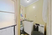 Once in 38 years, 4 beds 1 bath house on 600m2 section, with easy motorway access, plus local schools, shops, and everyday amenities nearby, 48 Darnell Crescent, Clover Park, Auckland