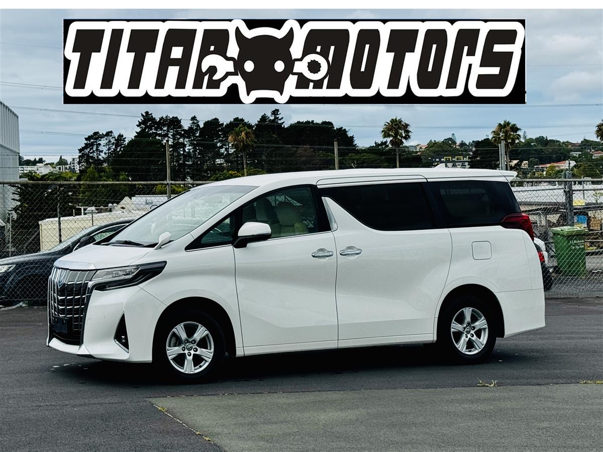 2021 Toyota Alphard Hybrid 4WD 7 Seats VIP People Mover Van Automatic, 2,500 cc, 64,000 km