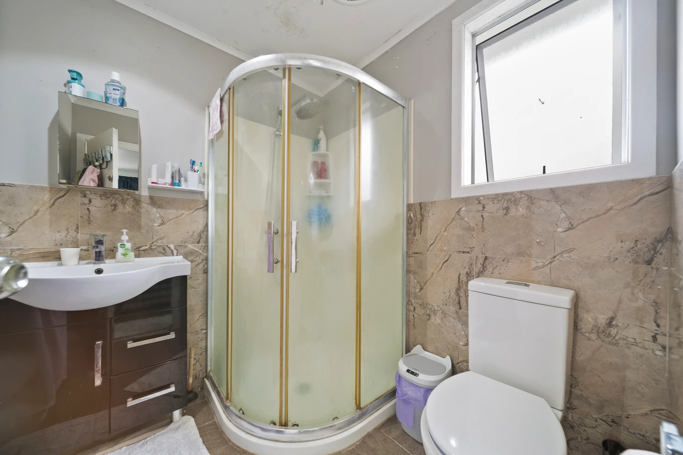 134m2 3 beds 2 baths house on 314m2 section, minutes away from the train station, Town Centre, schools, motorway access, 116 Gloucester Road, Manurewa, Auckland