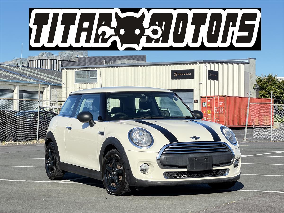 2018 MINI Cooper Facelift Hatchback Automatic, 4 seats, Beige, Petrol, 1,500 cc, 39,600 km