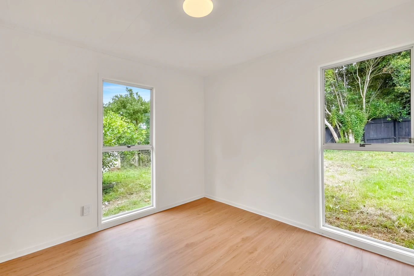 Brick and tile 3 beds 2 baths house with sleepout and standalone double garage on 683m2 section, Close to local schools, shops, parks, and transport links, 3 Galilee Avenue, Papakura, Auckland