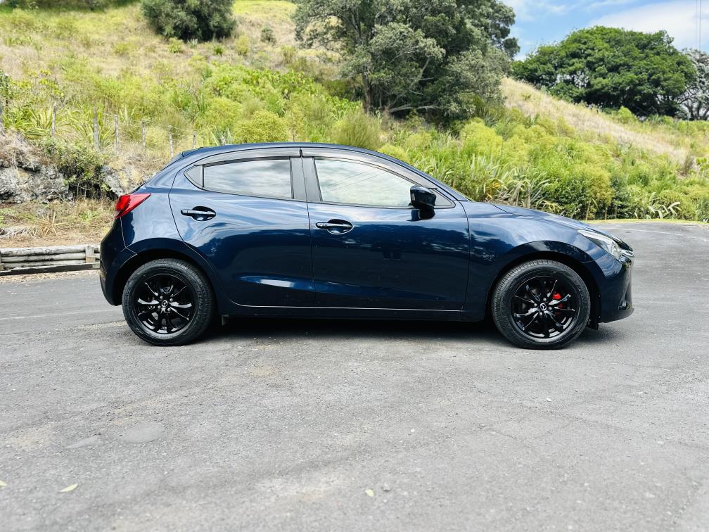 2016 Mazda Demio 13S SPORTS !! FREE TANK OF GAS !! HIGH SPEC !! Hatchback Tiptronic, Petrol, 5 seats, Blue, New Import, 1,300 cc, 41,087 km