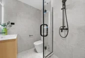 10-Year Stamford Building Warranty, move-in ready, Brandnew freehold Brick 2 bed 2.5 baths home with car park, 2 ensuites, walking distance to Howick Domain and Owairoa Primary School, and zoned for sought-after Sancta Maria College and Howick College. Just minutes to Howick Village, supermarkets, 8/44 Drake Street Howick,, Auckland