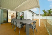 336m2 6 beds 5 baths house with double garage and 2 beds granny on 403m2 section, close to schools, parks, shopping centres, Zoned for top-tier schools including Mission Heights and Ormiston, 2 Veneta Close, Flat Bush, Auckland