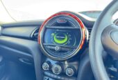 2018 MINI Cooper Facelift Hatchback Automatic, 4 seats, Beige, Petrol, 1,500 cc, 39,600 km