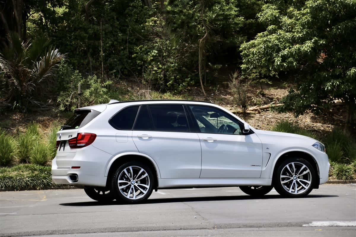 2018 BMW X5 M-Sport New Shape Hi Spec RV/SUV Automatic, 5 seats, Diesel, 2,993 cc, 42,000 km