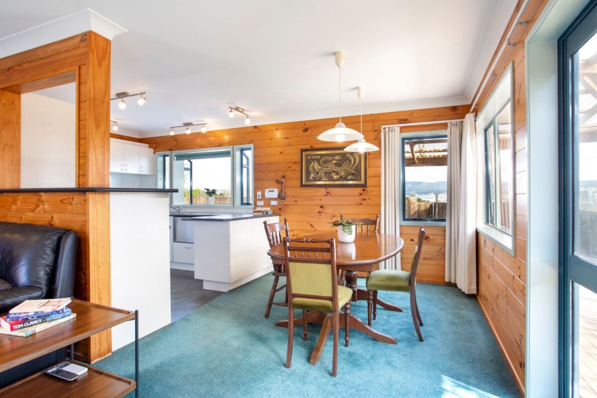 Owner Already Up North – This Must Be Sold, 3 beds 2 baths house with double garage on 418m2 section, minutes from schools, Pak’nSave, WestCity Mall, The Boundary shopping precinct, Henderson Train Station, 35C Edmonton Road, Henderson, Auckland