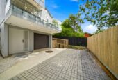 Brandnew standalone 3 beds 2.5 baths home with garage, Minutes to LynnMall Shopping Centre and the popular Brickworks dining precinct, zoned for Fruitvale School, Blockhouse Bay Intermediate, Green Bay High School, 26E Trojan Crescent, New Lynn, Auckland