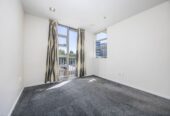 59m2 Leasehold 2 beds 1 bath apartment with car park, move-in ready, Walking distance to universities, shops, and CBD amenities, Close to the future CRL train station, 4A/56 Liverpool Street, Auckland Central, Auckland