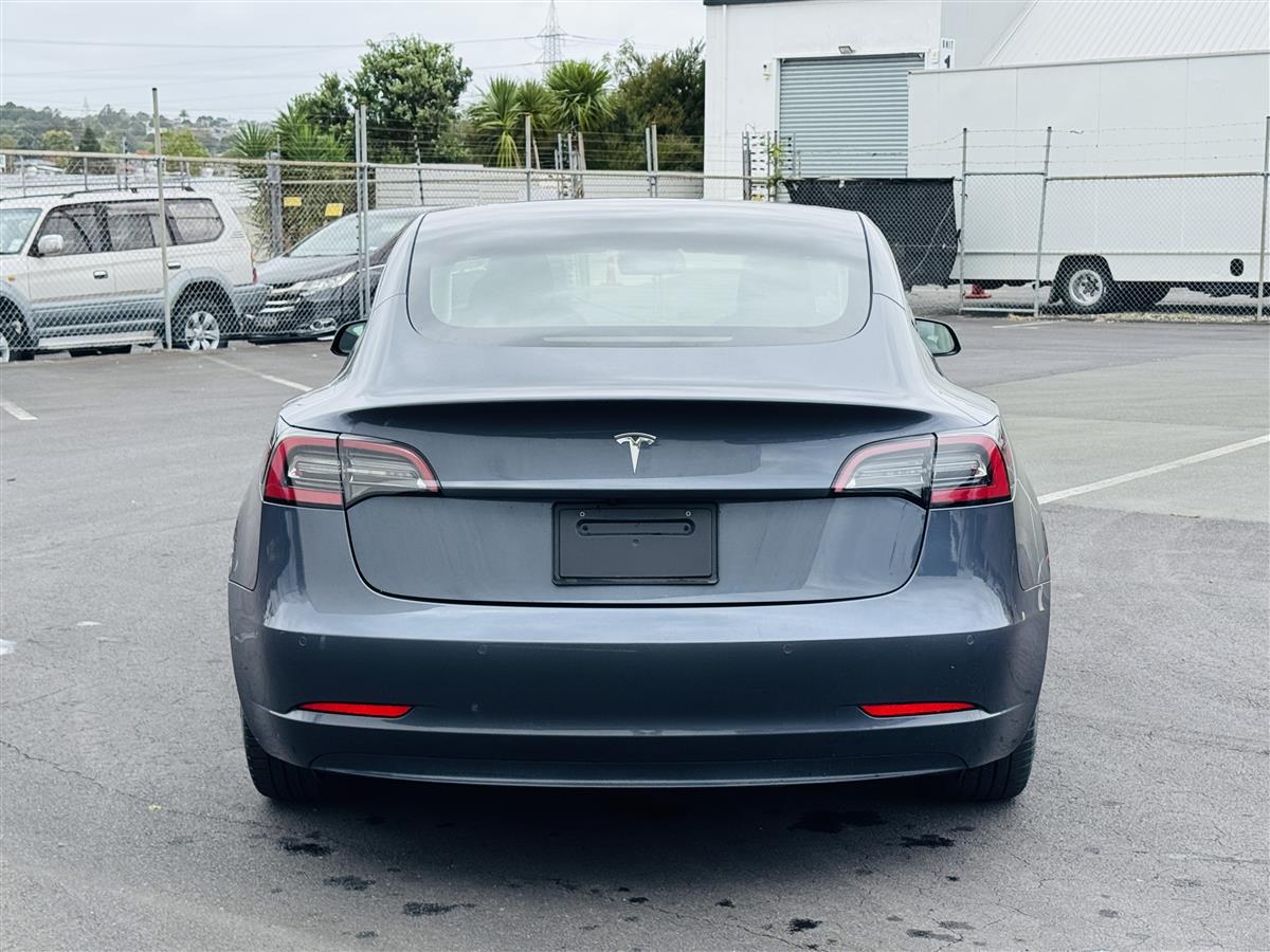 2020 Tesla Model 3 Standard Range Sedan Automatic, Grey, Electric, 23,000 km