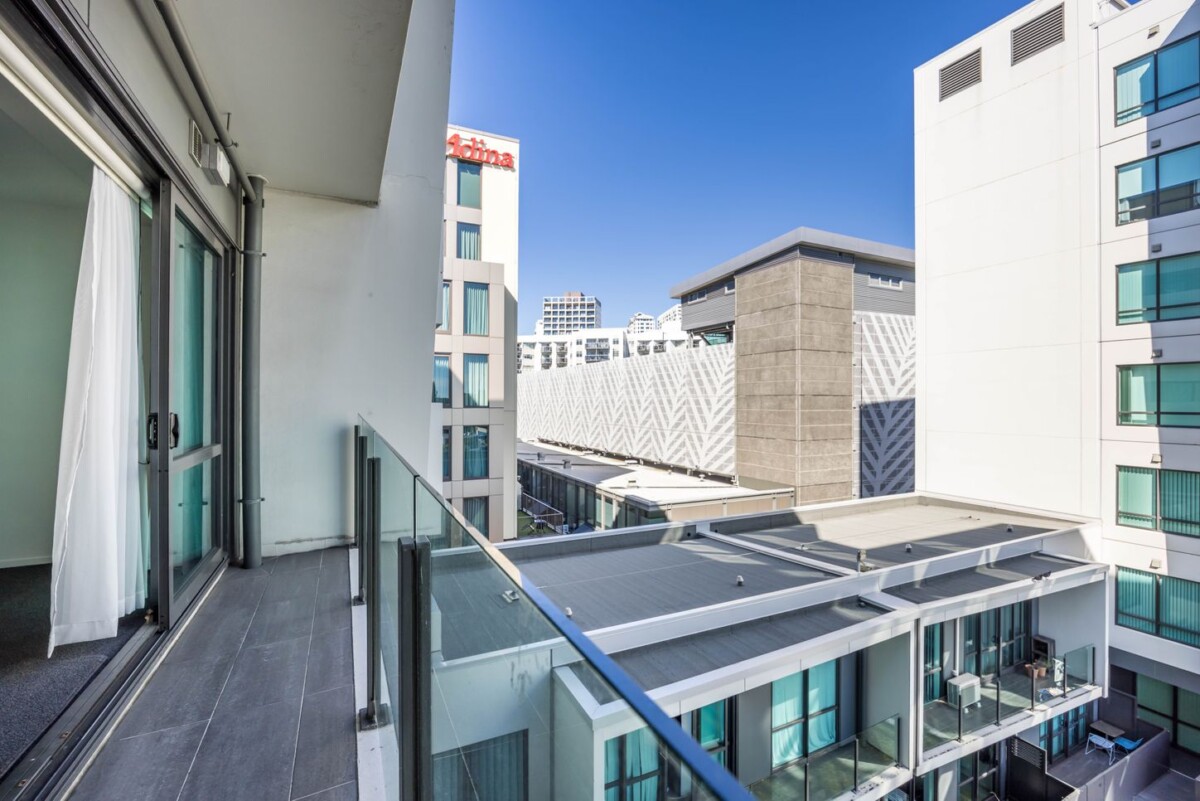 61m2 2 beds 2 baths 1 car park apartment, opposite Woolworths and just a short walk to Spark Arena, cafes, restaurants, and shops, 423/8 Dockside Lane, Auckland Central, Auckland