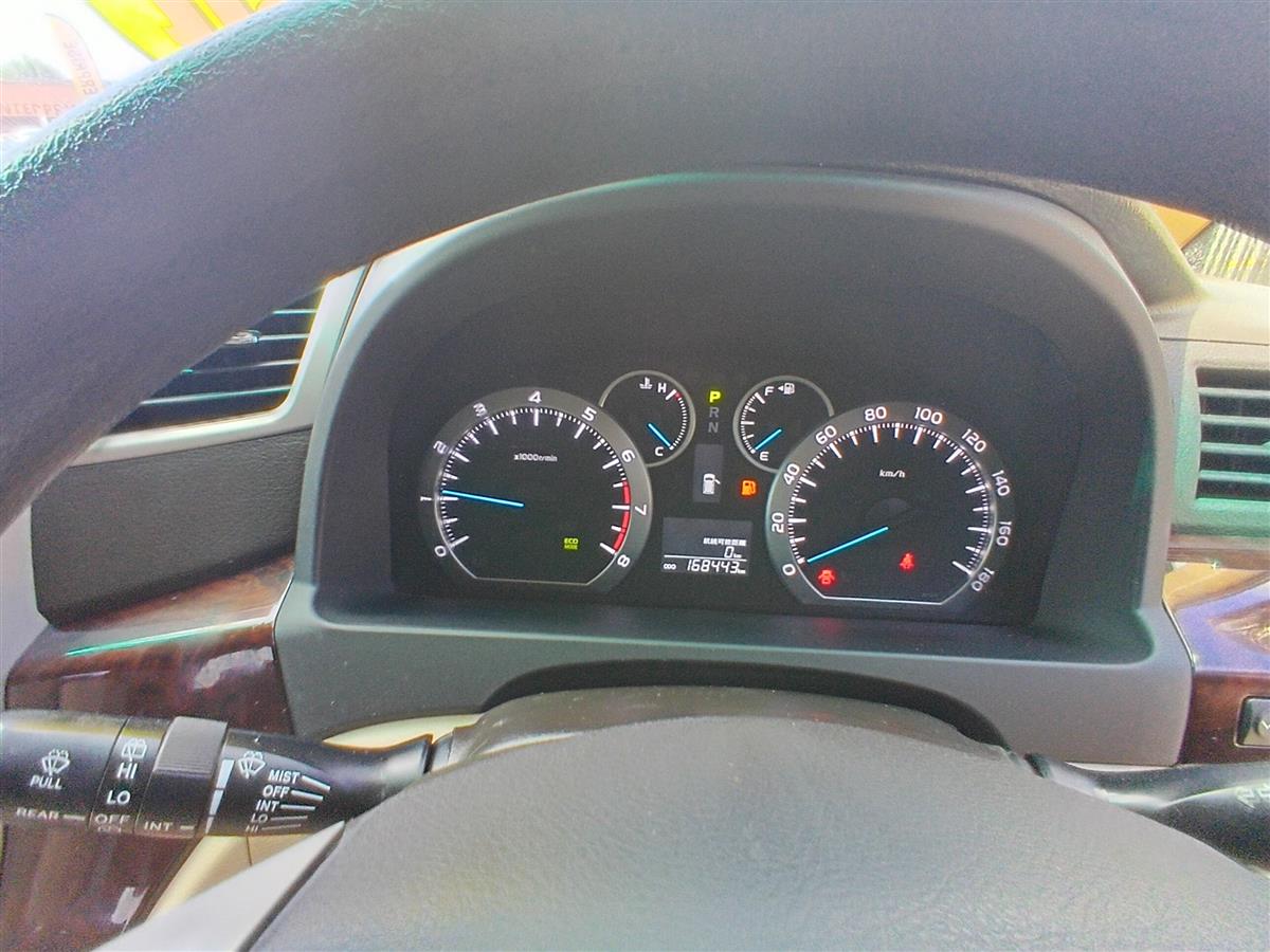 2012 Toyota Vellfire Station Wagon Automatic, 8 seats, Black, Petrol, 2,362 cc, 168,443 km