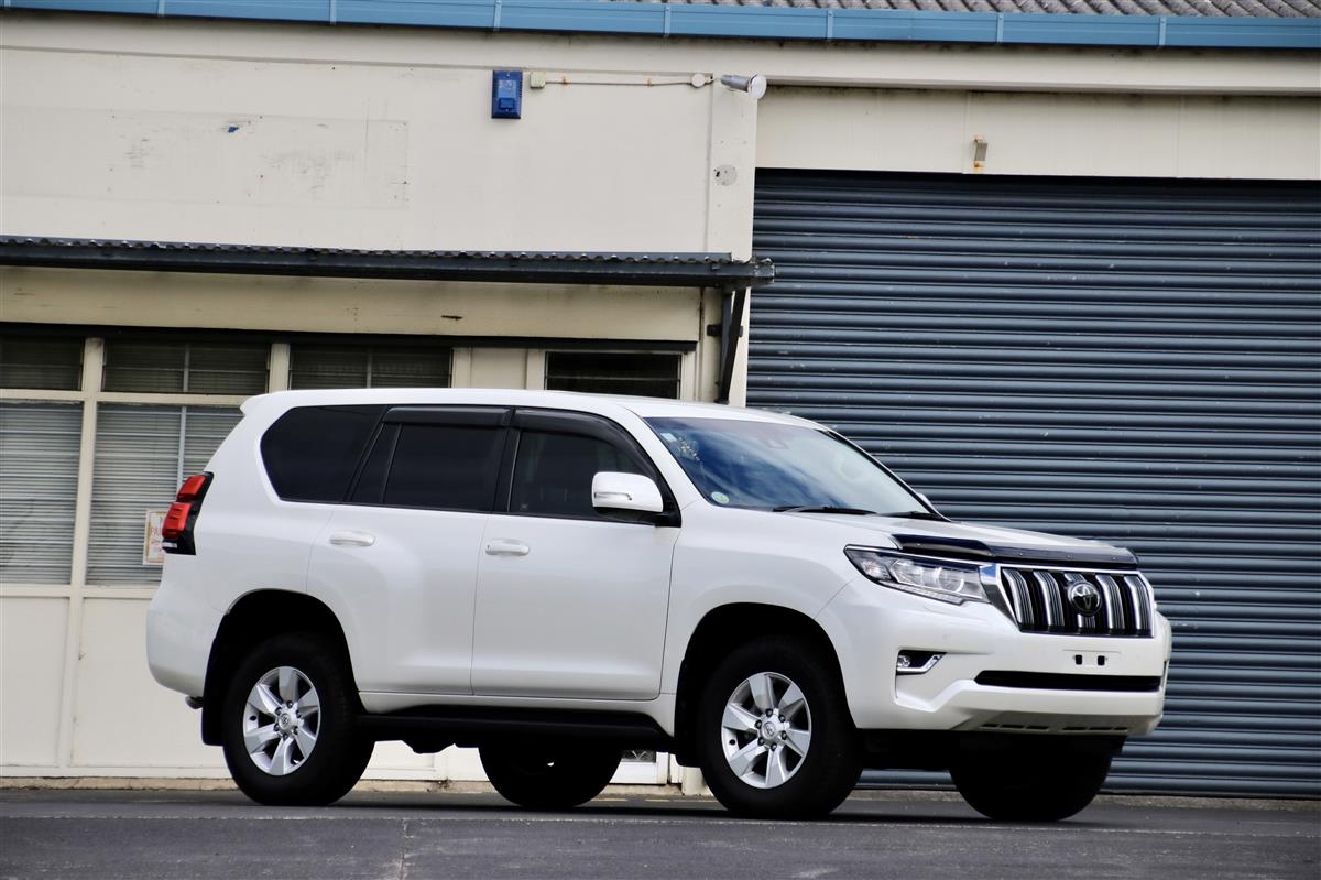 2019 Toyota Land Cruiser Prado 7 Seats Diesel 4WD Leather Seats RV/SUV Automatic, 2,800 cc, 120,000 km