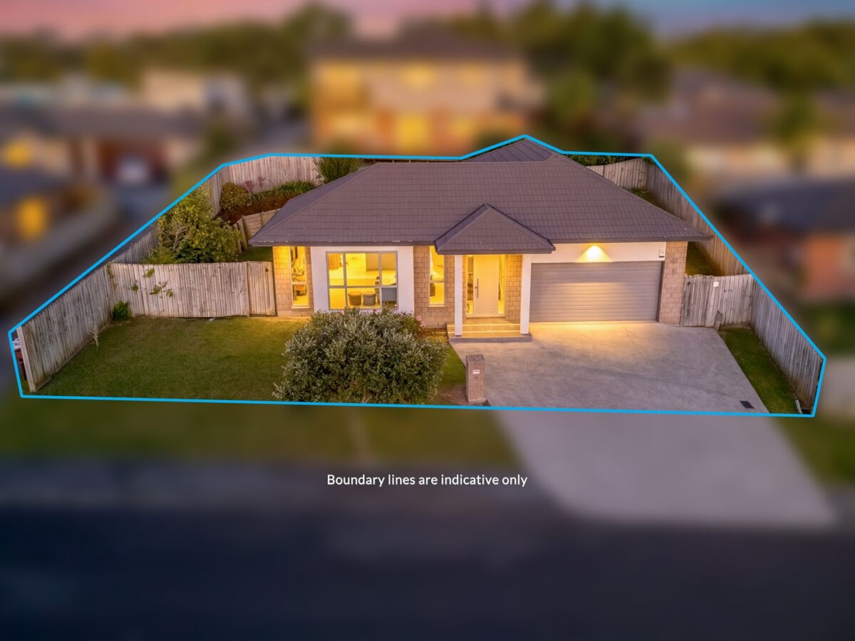 166m2 Brick and tile 3 beds + large office room 2 baths house with double garage on 475m2 section, close to amenities at Lincoln Road, Westgate and NorthWest shopping centres and motorway access, 79 Tiriwa Drive, Massey, Auckland