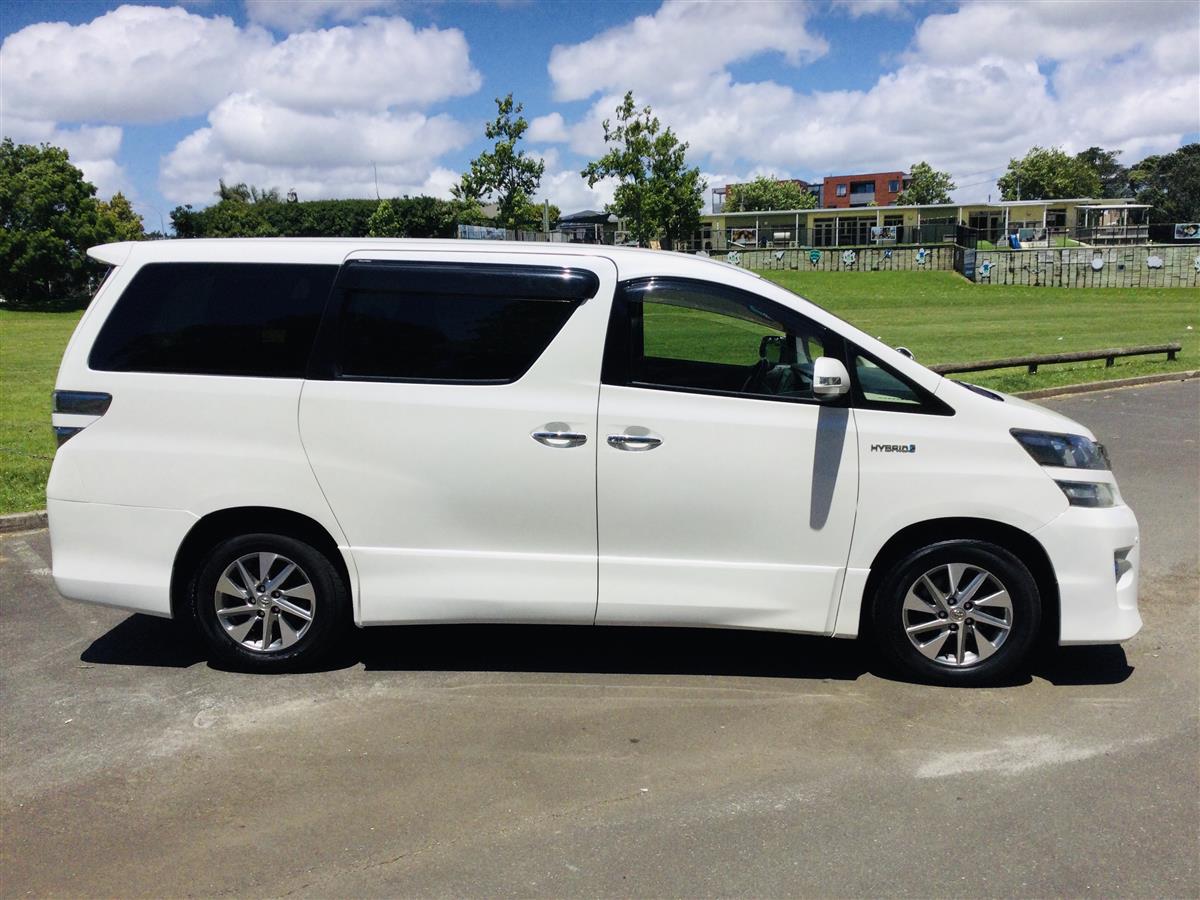 2014 Toyota Vellfire HYBRID BLACK INTERIOR Station Wagon Automatic, 7 seats, 2,362 cc, 89,000 km