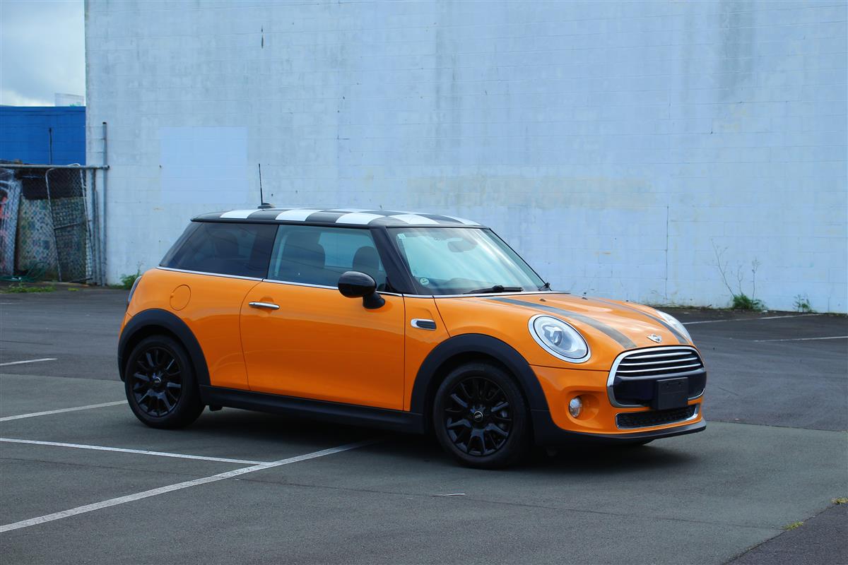 2018 MINI Cooper Facelift Hatchback Automatic, 4 seats, Petrol, 1,500 cc, 50,000 km