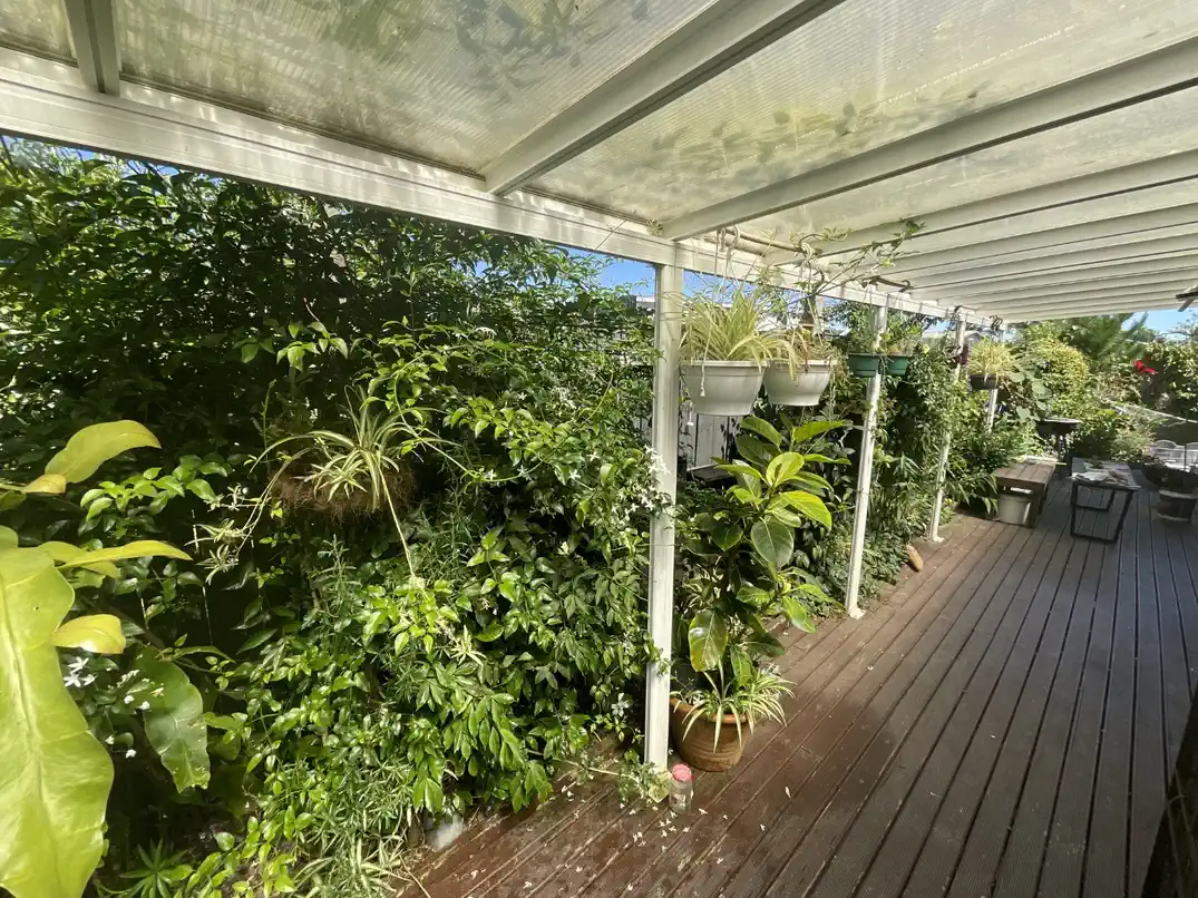 For rent, 4 beds 2 baths house with double garage, Available from: Saturday, April 11, 54A Valentine Street, Papakura, Auckland