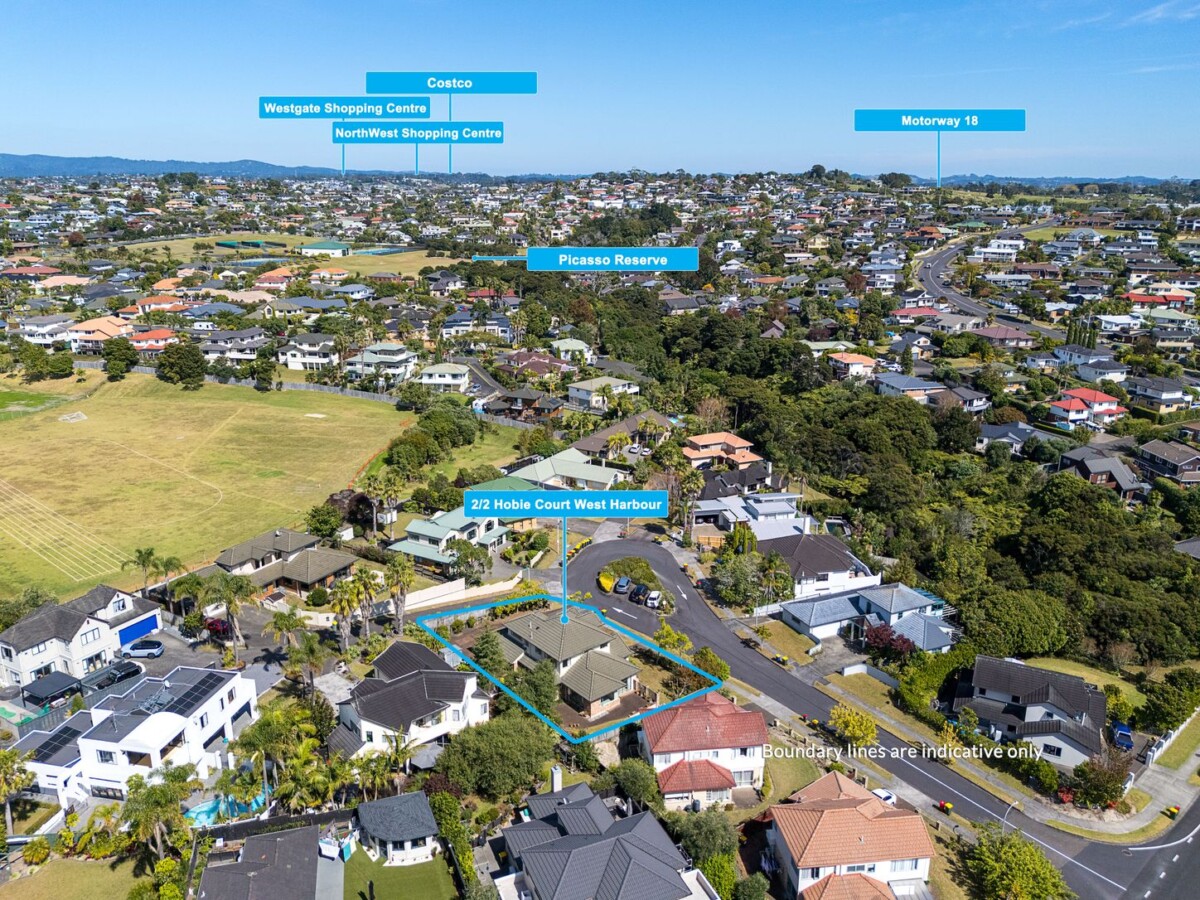 310m2 5 beds + study 2.5 baths house with double garage on 699m2 section, easy walk to Marina View School and close to the marina, reserves, shops, and excellent schooling including Hobsonville Point Secondary School, 2/2 Hobie Court, West Harbour, Auckland
