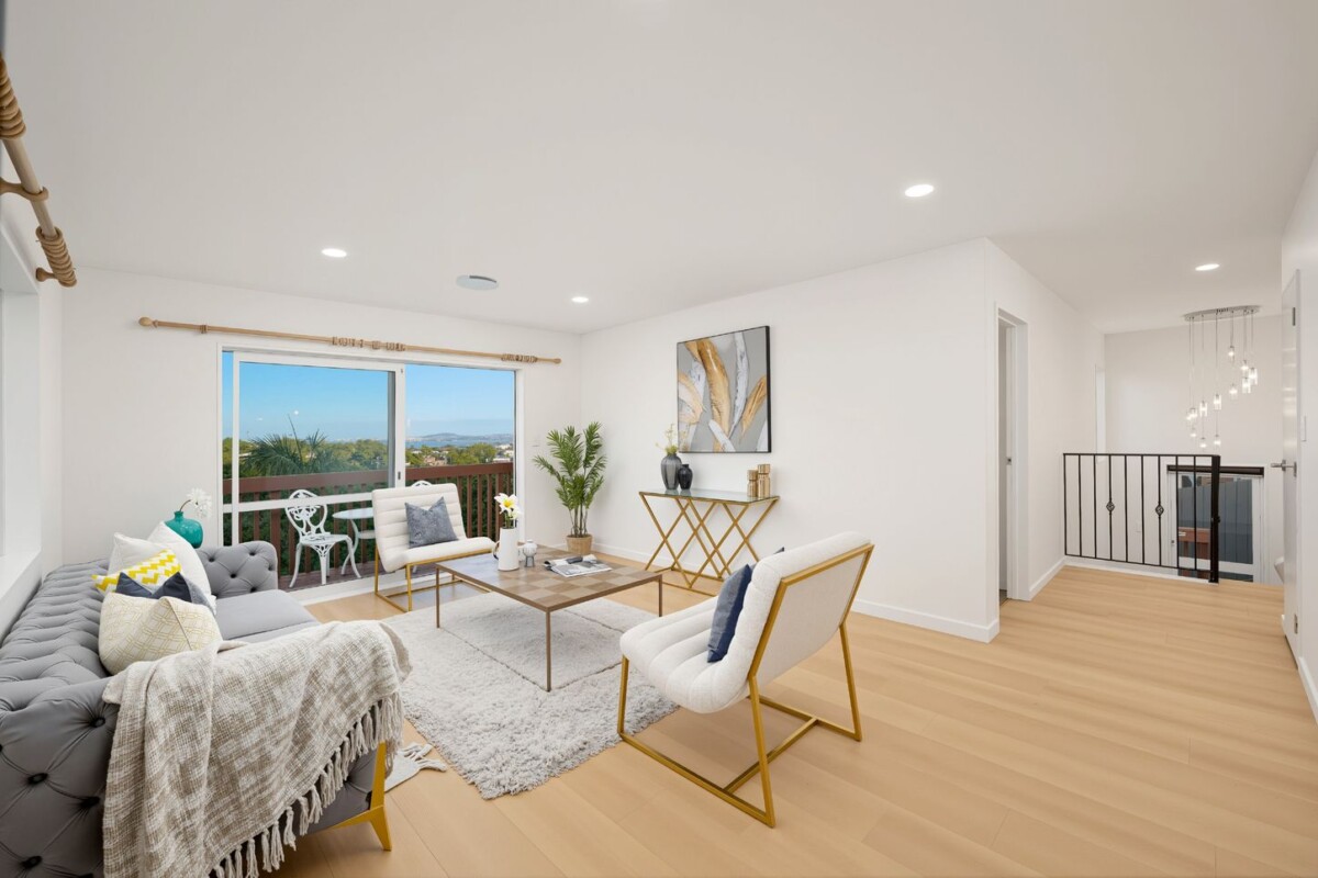 198m2 Renovated 4 beds 2.5 baths house with double garage and City View & Sea View, on 450m2 section, close to Massey High School, and just a short drive to the shopping and dining hubs of Westgate, NorthWest, and Lincoln Road, 18 Cityview Place, Massey, Auckland