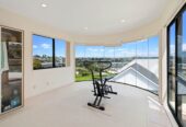 Macleans College zone, Must sell, highly motivated vendor, 5 beds 3 baths house with double garage, just steps away from Half Moon Bay Marina, 1 km to Macleans College, 0.7 km to Bucklands Beach Intermediate, 1/73 Takutai Avenue, Half Moon Bay, Auckland
