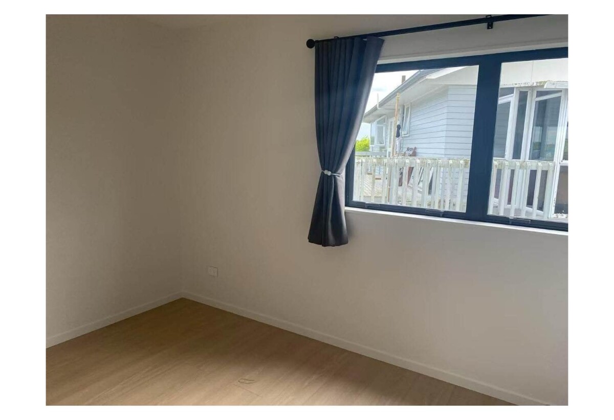 For rent, newly built 3 beds 2 baths house with 2 carports, available now, 9B Ussher Place, Pakuranga Heights, Auckland