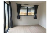 For rent, newly built 3 beds 2 baths house with 2 carports, available now, 9B Ussher Place, Pakuranga Heights, Auckland