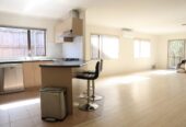 For rent, 4 beds 2 baths house with double garage, available now, 5 Mandival Avenue, Flat Bush, Auckland