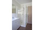 For rent, 4 beds 2 baths house with double garage, available now, 5 Mandival Avenue, Flat Bush, Auckland