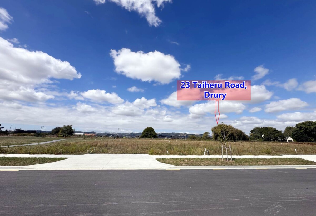 Motivated vendor wants it sold, 268m2 section to build a brand new standalone house, (New Address: 23 Taiheru Road, Drury), 1.4 km to Ngakoroa School, 2.4 km to Rosehill College, Lot 115, 393 and 403 Bremner Road, Drury, Auckland