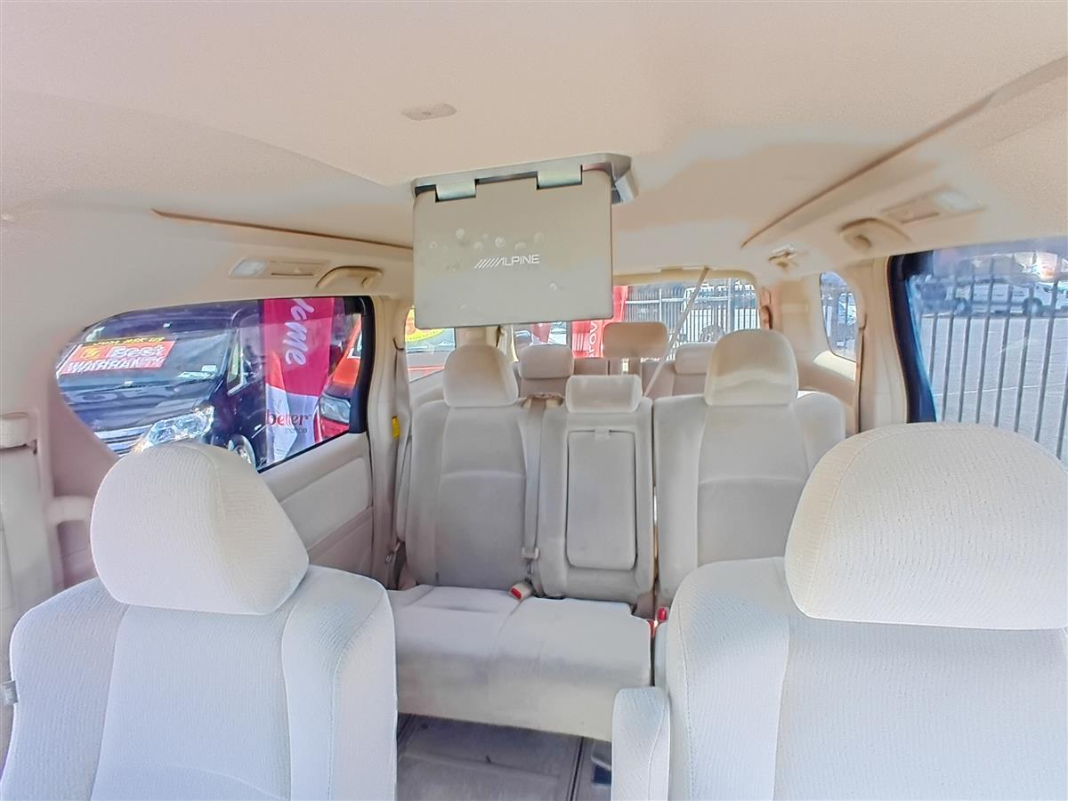 2012 Toyota Vellfire Station Wagon Automatic, 8 seats, Black, Petrol, 2,362 cc, 168,443 km
