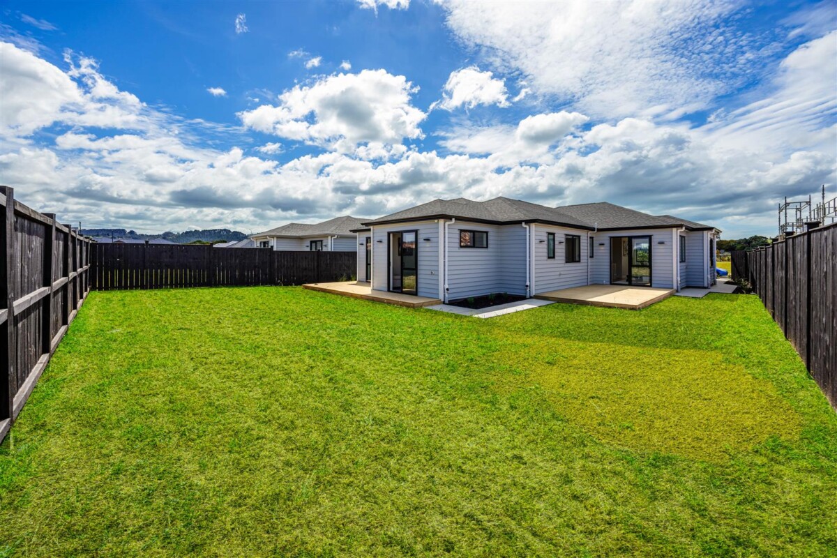 10-Year Master Build Guarantee, 175m2 Brandnew 4 beds 2.5 baths house with double garage on 501m2 section, close to local amenities, schools, and the Clevedon Village Farmers Market, 32 Kakano Street, Clevedon, Auckland