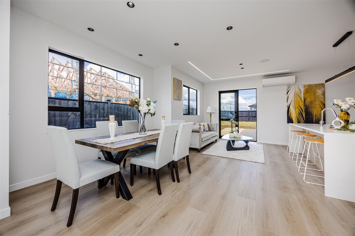10-Year Master Build Guarantee, 175m2 Brandnew 4 beds 2.5 baths house with double garage on 501m2 section, close to local amenities, schools, and the Clevedon Village Farmers Market, 32 Kakano Street, Clevedon, Auckland