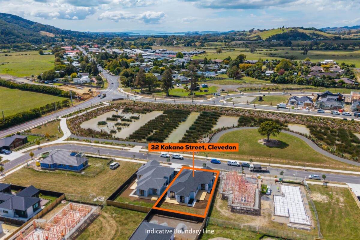 10-Year Master Build Guarantee, 175m2 Brandnew 4 beds 2.5 baths house with double garage on 501m2 section, close to local amenities, schools, and the Clevedon Village Farmers Market, 32 Kakano Street, Clevedon, Auckland