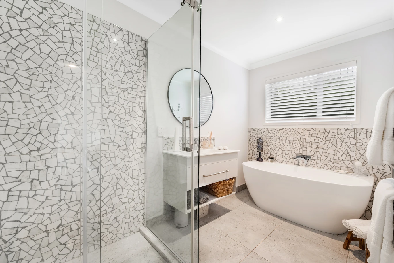 Macleans College zone, Renovated 4 beds 3 baths house with double garage on 620m2 section, built with masonry render over concrete block and brick, Just moments from the fairways of Howick Golf Club and the stunning Eastern beaches, zoned for Bucklands Beach Primary School, Bucklands Beach Intermediate, Macleans College, 19 Clovelly Road, Bucklands Beach, Auckland