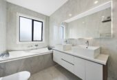 431m2 7 beds 5.5 baths with web bar house with double garage, 2 beds 1 bath + 1 ensuite ground floor, close to schools, shopping centre, 2 Drumnaconagher Road, Flat Bush, Auckland