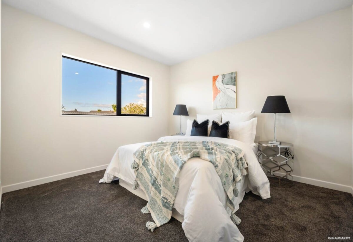 Brandnew standalone 4 beds 3 baths home with garage, close to schools, parks, shopping centre, golf club, zoned for Elm Park School, Farm Cove Intermediate, Pakuranga College, 14A Hope Farm Avenue, Pakuranga Heights, Auckland