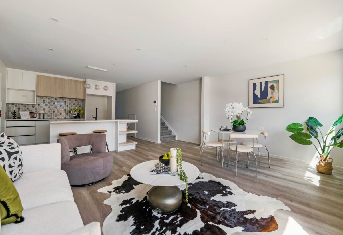 Brandnew 4 beds 2.5 baths home with garage, close to schools. shops, motorway access, 1.2 km to Valley School, 21 Taukahiwi Road, Pukekohe, Auckland