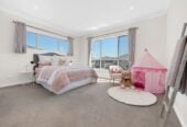 Super Realistic Vendor, Two kitchens, 6 beds + study 5.5 baths house with double garage and 2-beds granny, zoned for Te Nikau Primary School, Ormiston Junior College, Ormiston Senior College, close to schools, shops, 10 Peihinga Road, Flat Bush, Auckland