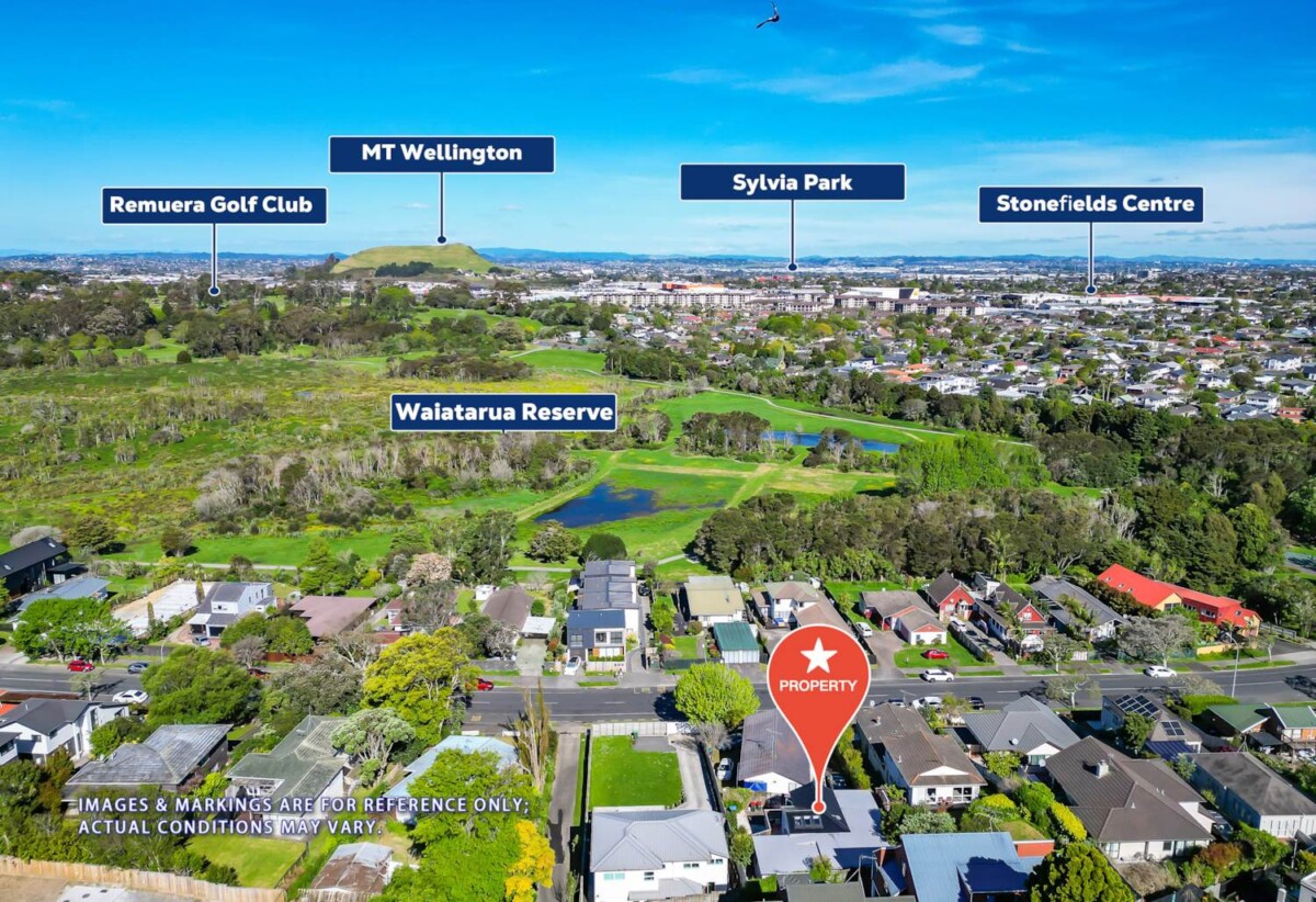 Motivated vendor, 3 beds 2 baths house with double garage on 328m2 section, Near Waiatarua Reserve & Remuera Golf Club, Zoned: Meadowbank School & Glendowie College, 1.9 km to Remuera Intermediate, 30A Grand Drive, Remuera, Auckland