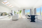 Motivated vendor, 3 beds 2 baths house with double garage on 328m2 section, Near Waiatarua Reserve & Remuera Golf Club, Zoned: Meadowbank School & Glendowie College, 1.9 km to Remuera Intermediate, 30A Grand Drive, Remuera, Auckland