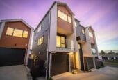 Affordable Brandnew 4 beds 3.5 baths home with garage, 2 ensuites, 1 ensuite ground floor, move-in ready, shops, parks, cafes, schools, and transport are close by, with Westgate, Northwest and Costco just minutes away, 9/6 Woodhouse Place, West Harbour, Auckland
